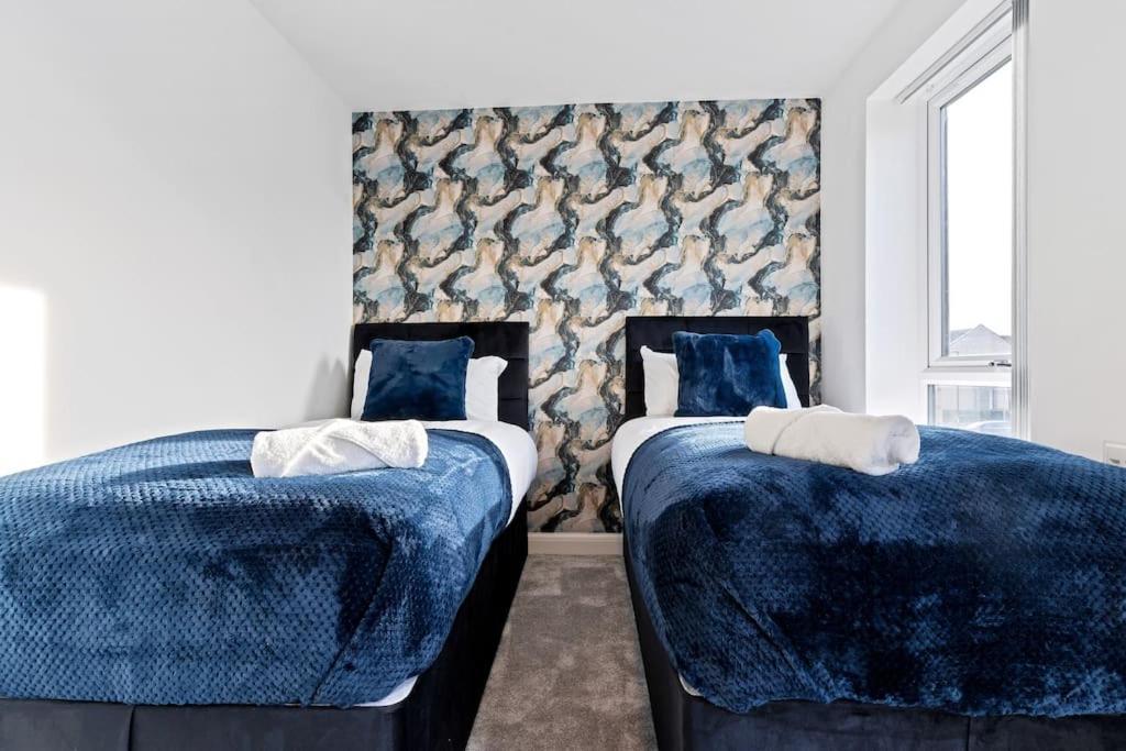Luxury Birmingham City Centre Townhouse With Free Parking - Sleeps 4 - Perfect For Contractors, Business Travellers, Families And Other Groups - Near Bullring, Newstreet, Selfridges, Nec, Nia & Birmingham Airport Екстер'єр фото