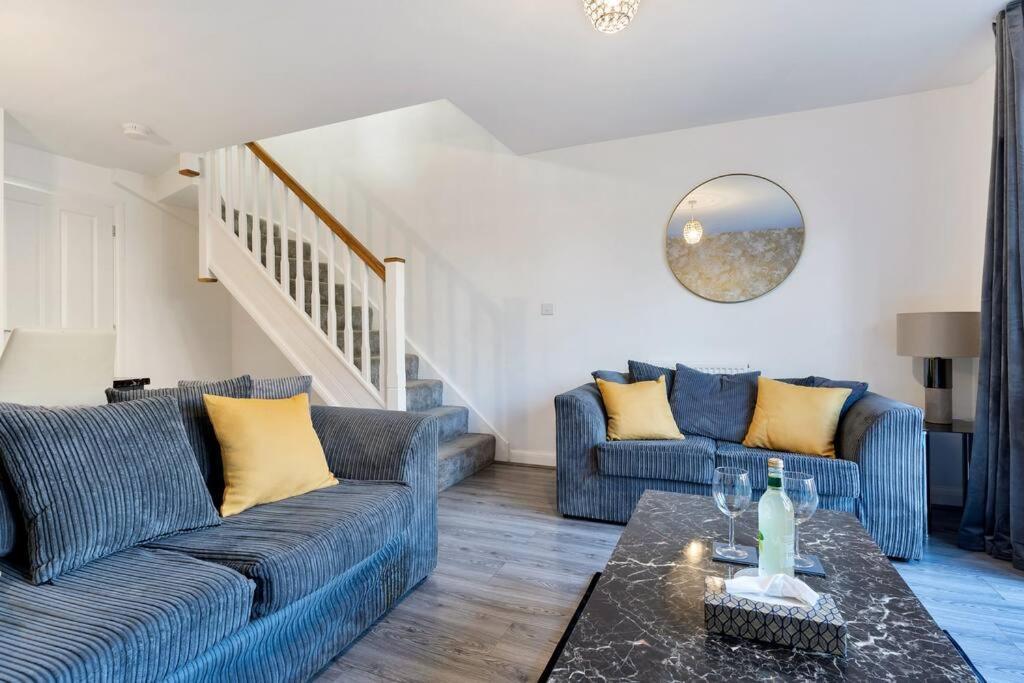 Luxury Birmingham City Centre Townhouse With Free Parking - Sleeps 4 - Perfect For Contractors, Business Travellers, Families And Other Groups - Near Bullring, Newstreet, Selfridges, Nec, Nia & Birmingham Airport Екстер'єр фото
